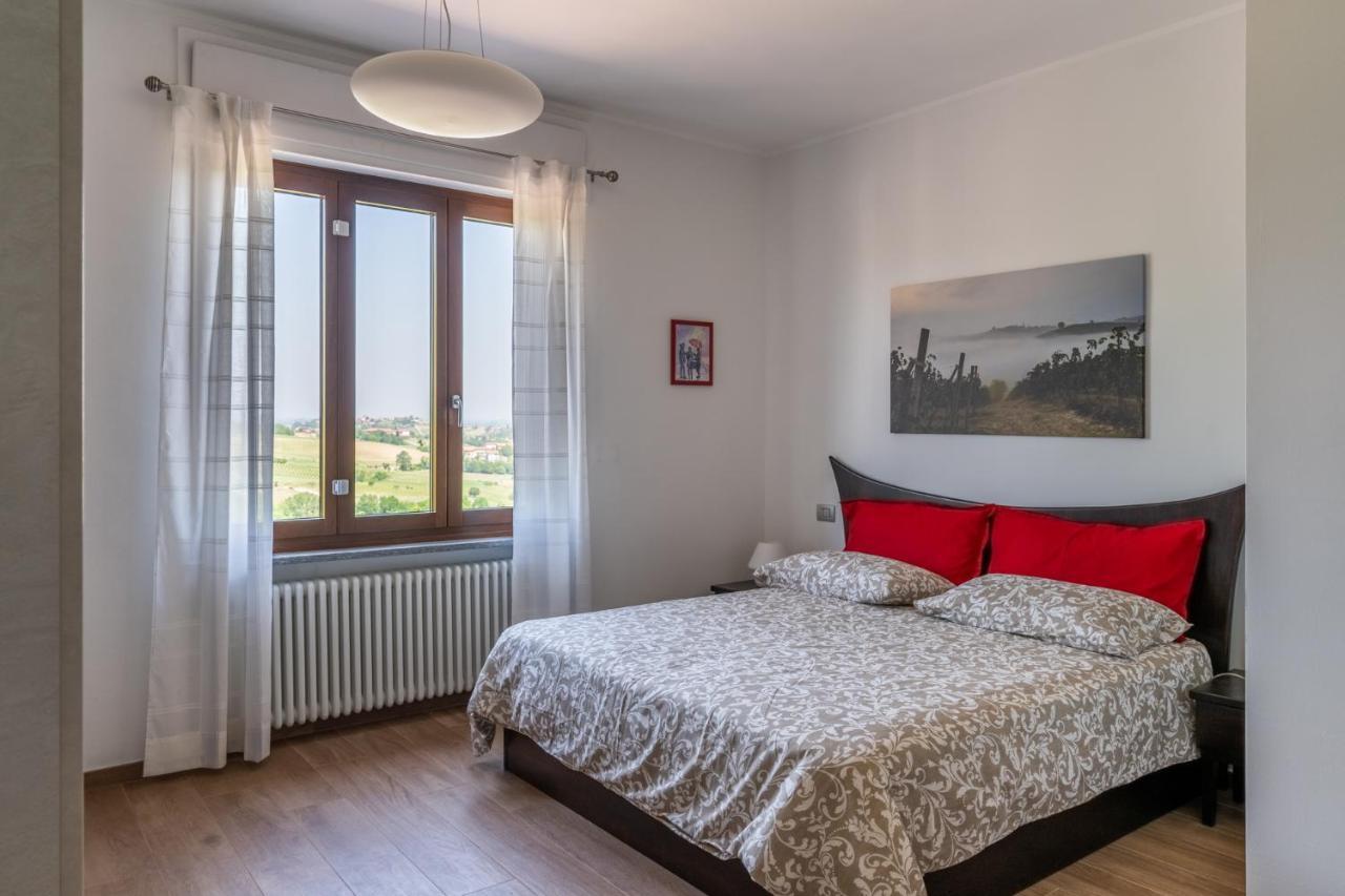 Agriturismo Tenuta La Meridiana Montegrosso dʼAsti エクステリア 写真
