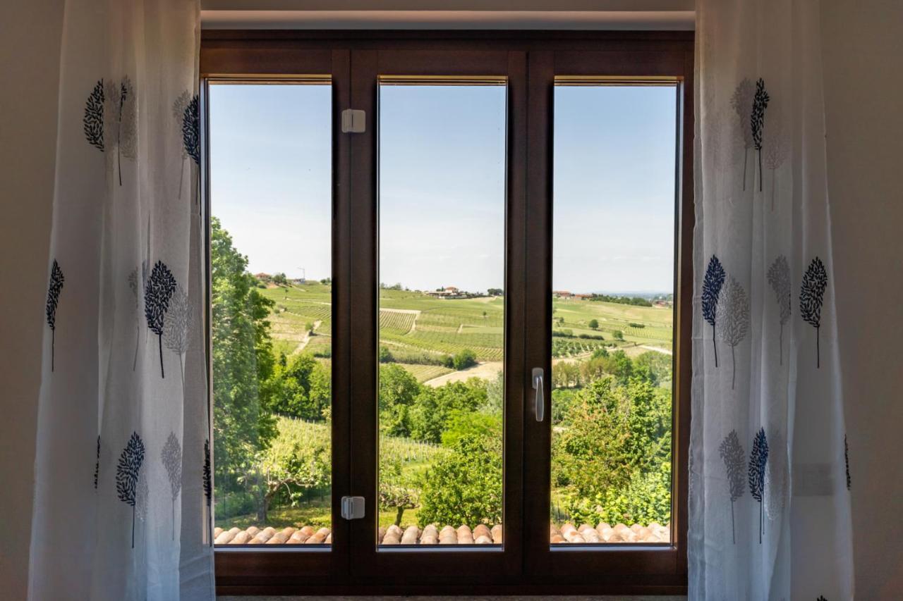 Agriturismo Tenuta La Meridiana Montegrosso dʼAsti エクステリア 写真